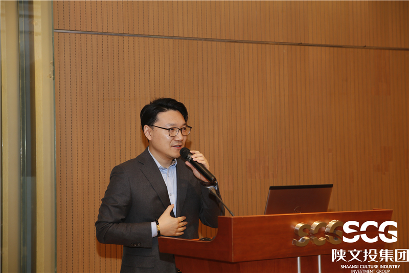 彭暢作《新基建 新文旅 新融合》的主旨演講